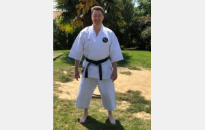 Fabrice réussit l'examen de la ceinture noire 4ème dan