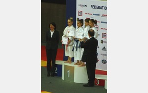 Podium kata du championnat de France, catégorie Benjamines