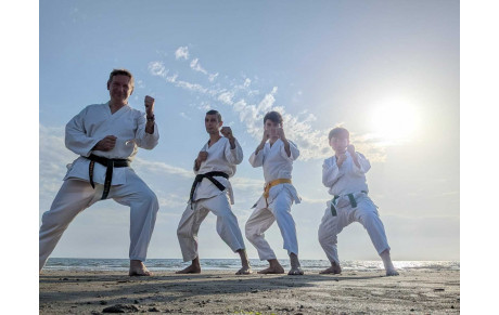 Dernier cours de la saison... les pieds dans le sable !